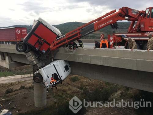 Aşağıya bakmaya kimse cesaret edemedi! O kurtarılmayı böyle bekledi

