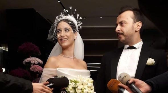 Hazal Kaya ile Ali Atay'ın nikahında dikkat çeken detay (Düğüne ünlü akını)