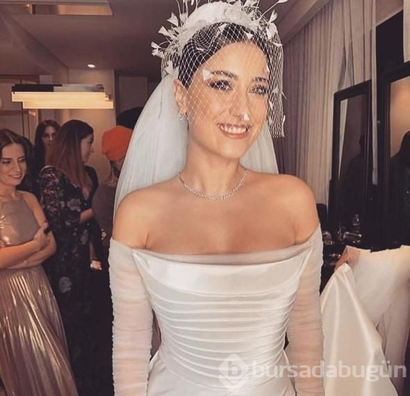 Hazal Kaya ile Ali Atay'ın nikahında dikkat çeken detay (Düğüne ünlü akını)