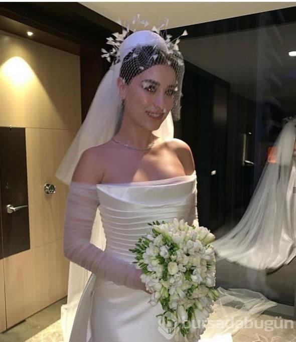 Hazal Kaya ile Ali Atay'ın nikahında dikkat çeken detay (Düğüne ünlü akını)
