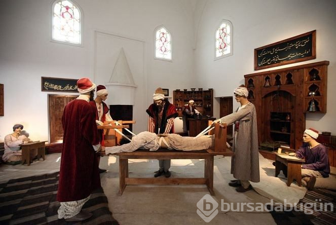 Sultan 2. Bayezid Külliyesi Sağlık Müzesi'ne rekor ziyaretçi