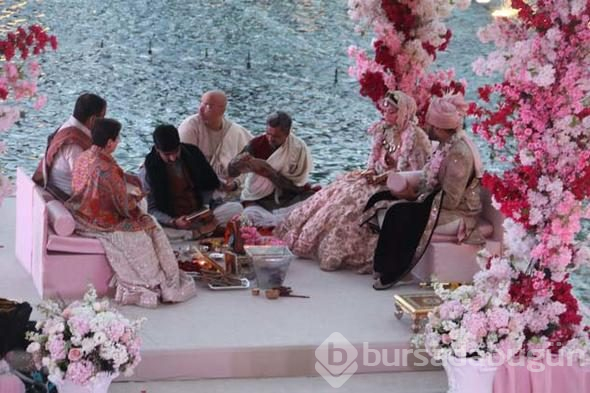 Antalya'da paha biçilemeyen Hint düğünü!
