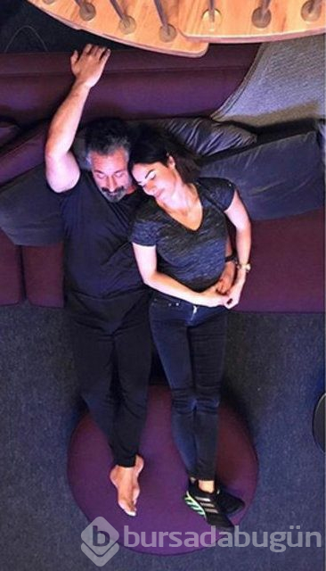 Cem Yılmaz'ın gözüne ne oldu?
