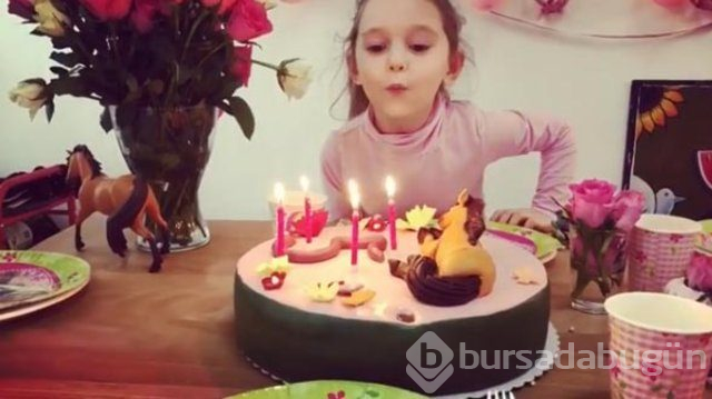 Meryem Uzerli kızı Lara'nın 5. yaşını kutladı

