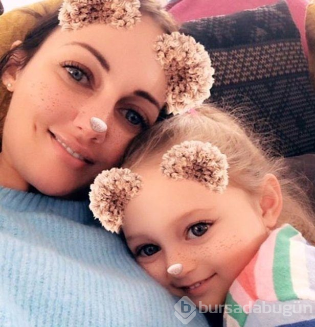 Meryem Uzerli kızı Lara'nın 5. yaşını kutladı
