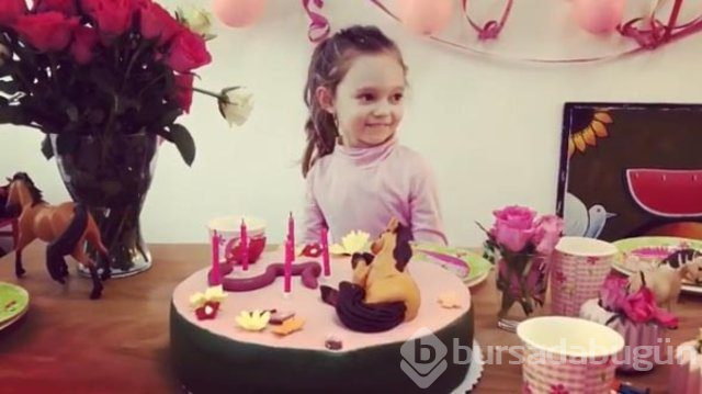 Meryem Uzerli kızı Lara'nın 5. yaşını kutladı
