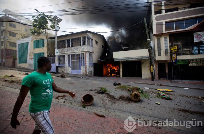 Haiti'de şiddetli protesto: 4 ölü