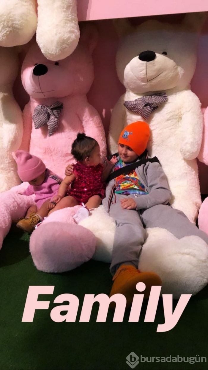 Kylie Jenner'dan kızı Stormi'nin 1. doğum günü için milyon dolarlık parti