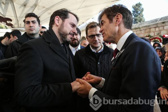 Ünlü doktor Mehmet Öz'ün babası Mustafa Öz son yolculuğuna uğurlandı
