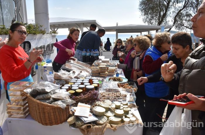 Muğla'da Badem Çiçeği Festivali'nden renkli görüntüler