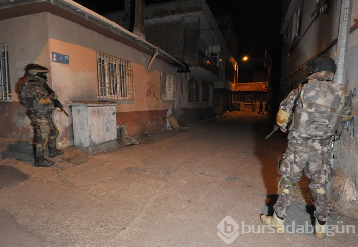 Son dakika: Bursa'da 4 bin polisle uyuşturucu ve terör operasyonu
