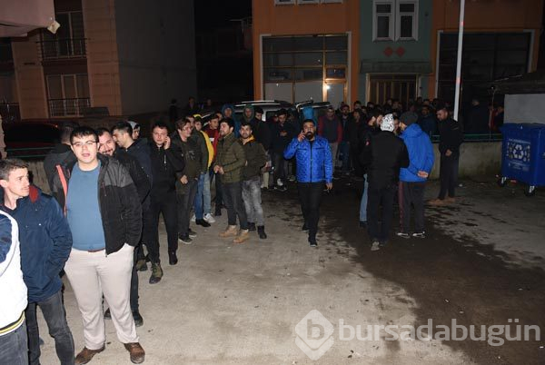 Geceden sıraya girdiler! Bugün başlıyor
