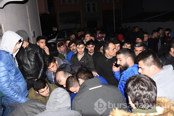 Geceden sıraya girdiler! Bugün başlıyor
