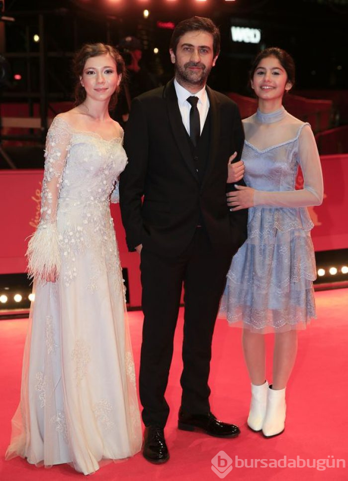  Kız kardeşler filminin dünya prömiyeri yapıldı 