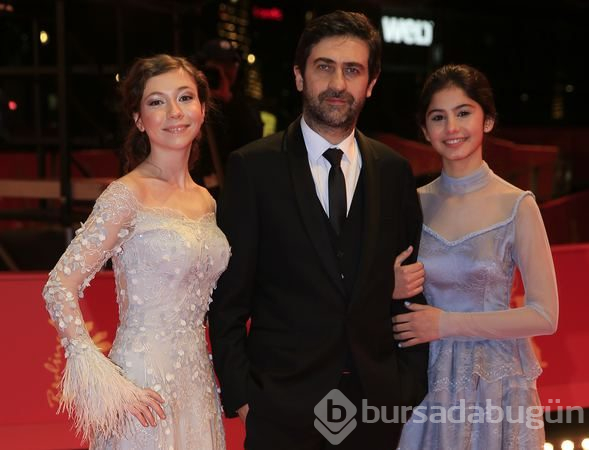  Kız kardeşler filminin dünya prömiyeri yapıldı 