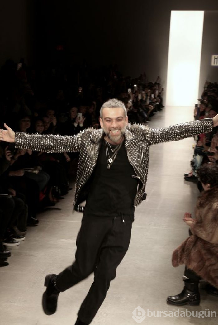  Hakan Akkaya New York Moda Haftası'na damga vurdu 
