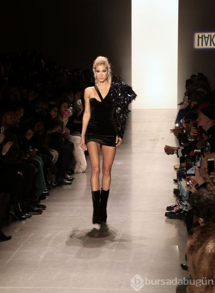 Hakan Akkaya New York Moda Haftası'na damga vurdu 