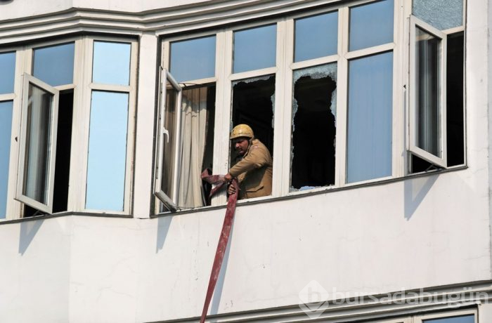  Hindistan'da otel yangını: 17 ölü 