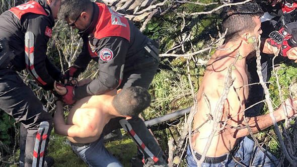 Muğla'da iğrenç saldırı! Polis yarı çıplak ormanda yakaladı
