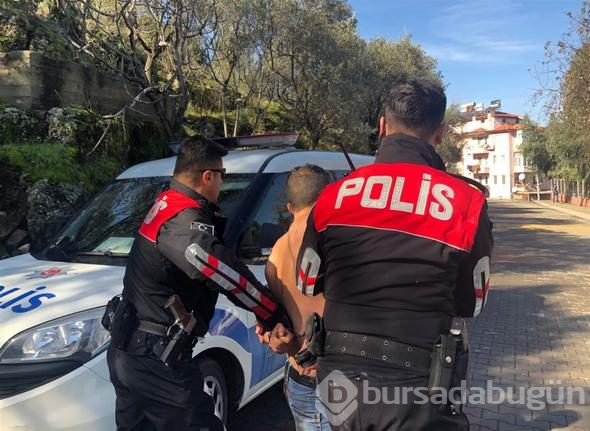 Muğla'da iğrenç saldırı! Polis yarı çıplak ormanda yakaladı
