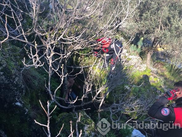 Muğla'da iğrenç saldırı! Polis yarı çıplak ormanda yakaladı
