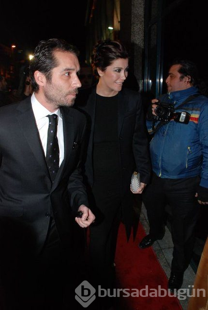 Deniz Akkaya ve Efe Önbilgin'i çileden çıkaran yorum
