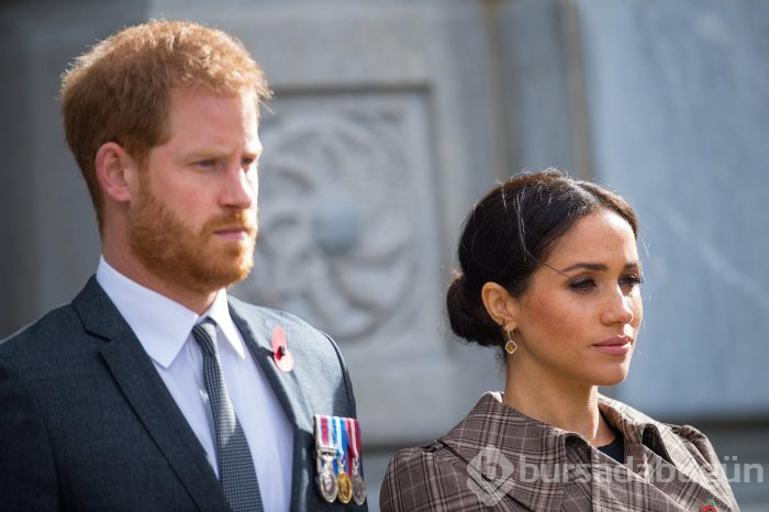 Düşes Meghan'ın başı babası ile dertte! Kraliyetten uyarı geldi
