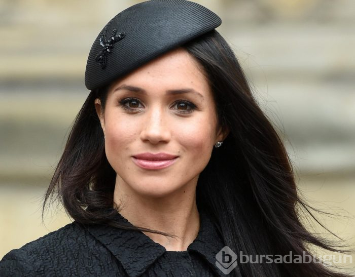 Düşes Meghan'ın başı babası ile dertte! Kraliyetten uyarı geldi
