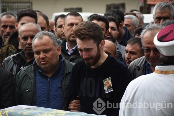 Meltem'e en acı veda... Yakınları güçlükle ayakta durabildi
