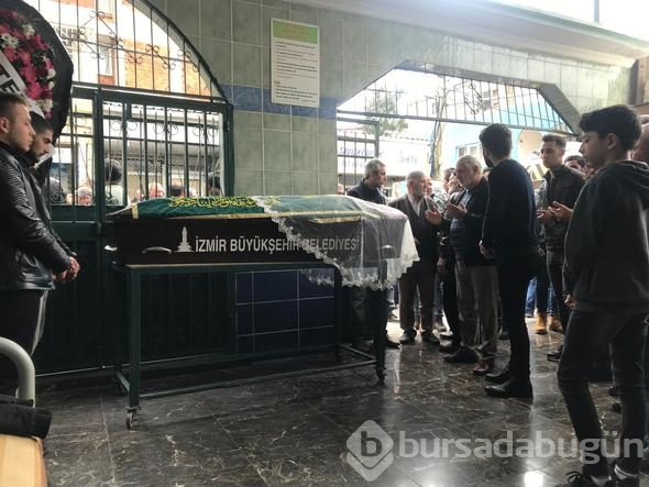 Meltem'e en acı veda... Yakınları güçlükle ayakta durabildi
