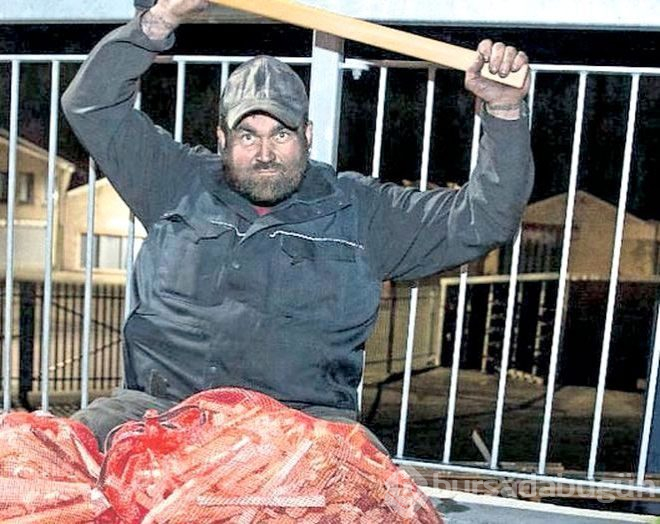Trilyonları vardı şimdi odunculuk yapıyor 1 lokma ekmeğe muhtaç
