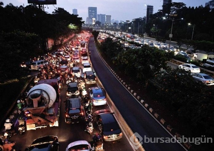 Trafiği en yoğun şehirler açıklandı

