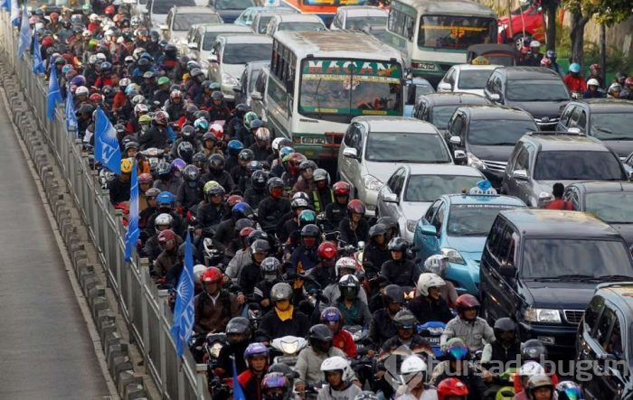 Trafiği en yoğun şehirler açıklandı
