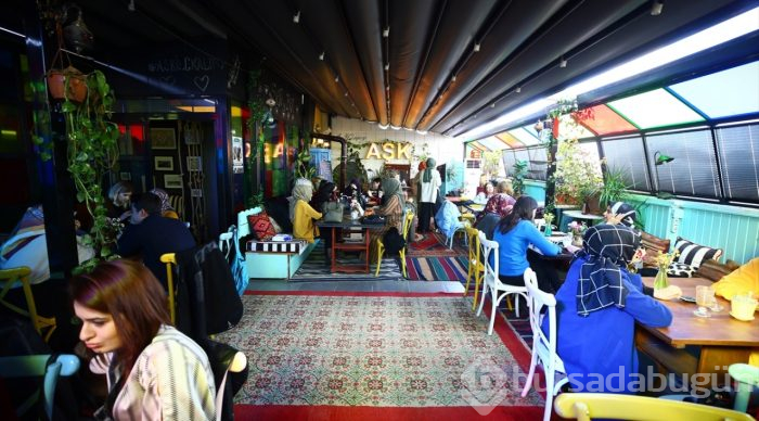 Bu otelde dokunduğunuz her şey satılık
