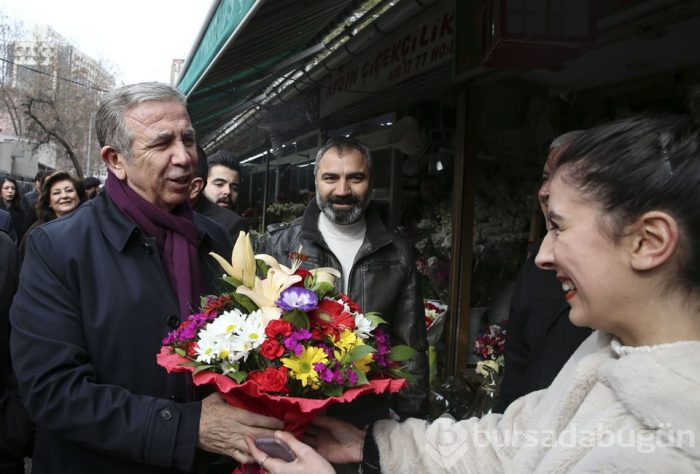 Mansur Yavaş, taksici ve dolmuşçuları ziyaret etti