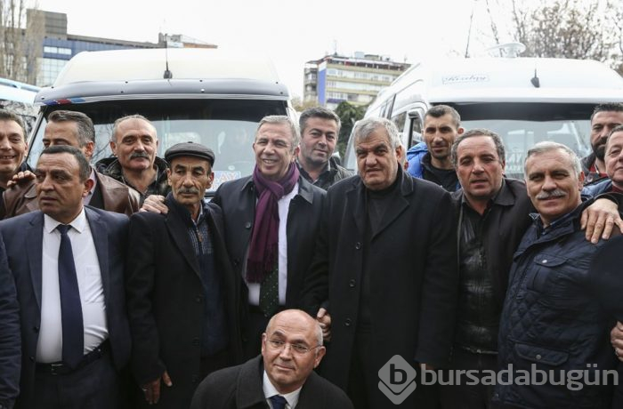 Mansur Yavaş, taksici ve dolmuşçuları ziyaret etti