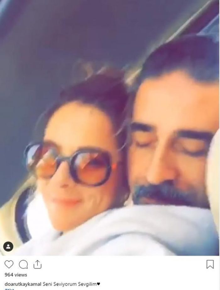 Sinem Kobal'dan 14 Şubat pozu!
