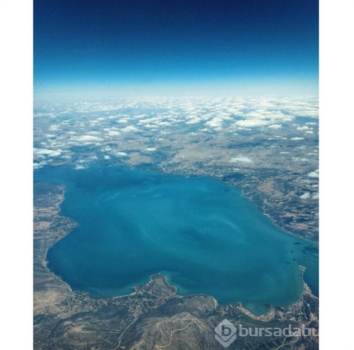 Dünyayı gezen Instagram fenomeni pilotlar: Yağmur Yılmaz Sarıoğlu