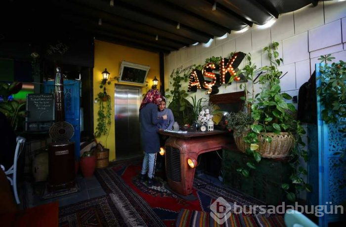 Bu otelde dokunduğunuz her şey satılık

