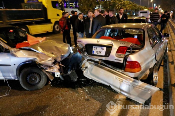 Asker uğurlama konvoyunda kaza
