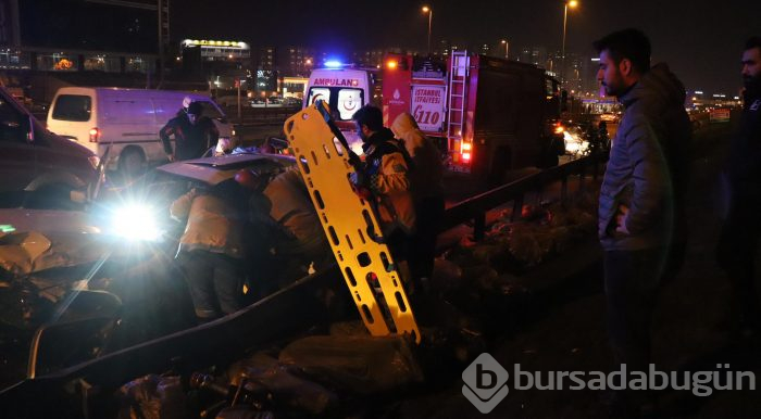 D-100'de can pazarı: Sıkıştığı yerden 1.5 saatte kurtarıldı
