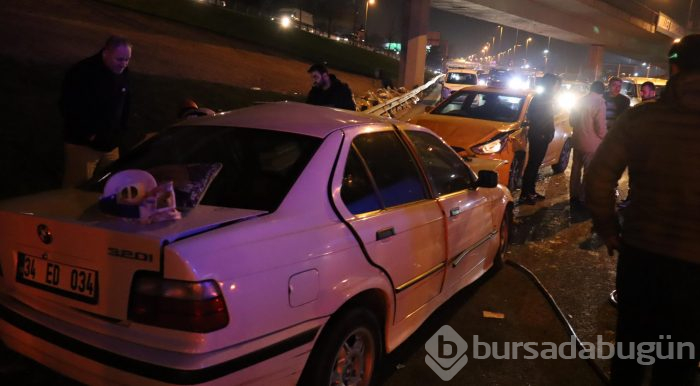 D-100'de can pazarı: Sıkıştığı yerden 1.5 saatte kurtarıldı
