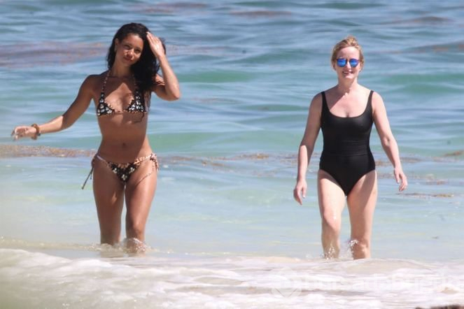 Ünlü sunucu Vick Hope Tulum'da!
