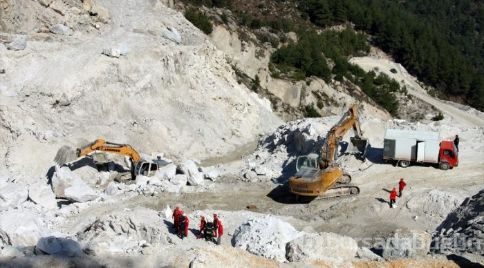 Muğla'da maden sahasında heyelan
