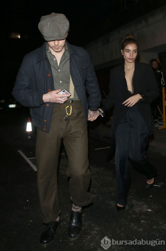 Brooklyn Beckham bulutların üzerinde!

