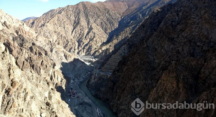 Türkiye'nin en yükseğinde 64 metreye ulaşıldı
