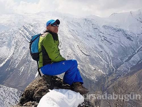 Hakkari'de dağcıların keşfettiği 'damla taş' mağarası
