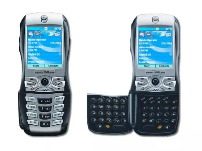 En çirkin tasarıma sahip cep telefonları
