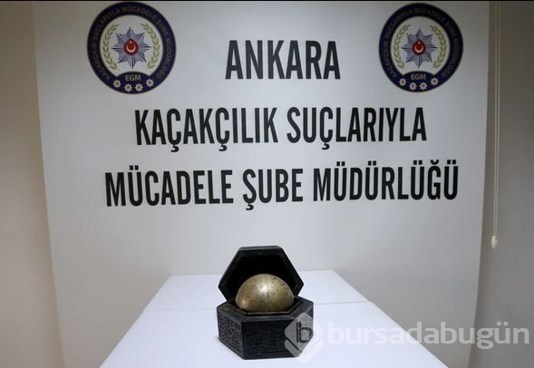 Osmanlı dönemine ait 'gökküre' ele geçirildi
