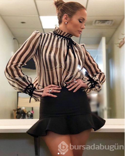 Jennifer Lopez striptiz derslerine başladı
